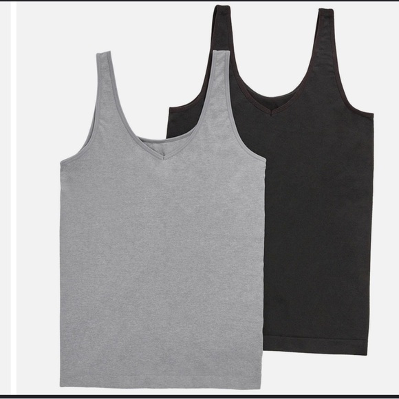 Ellen Tracy’s women’s reversible seamless Cami - Picture 3 of 7